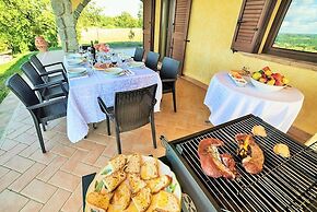 Belvilla by OYO Il Giglio 16