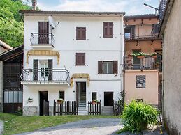 Holiday Home With Garden in the Ligurian Hinterland