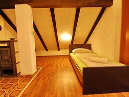 Apartments Lemes - Comfort One Bedroom Apartment With Garden View