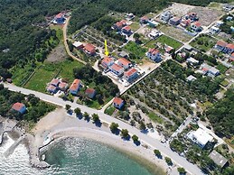 Apartments Lemes - Comfort One Bedroom Apartment With Garden View