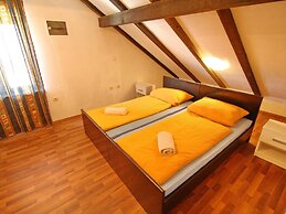 Apartments Lemes - Comfort One Bedroom Apartment With Garden View