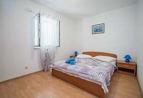 Apartments Batinic - One Bedroom Apartment With Terrace