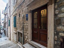 Apartment Maru - Two Bedroom Apartment With City View