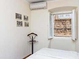 Apartment Maru - Two Bedroom Apartment With City View