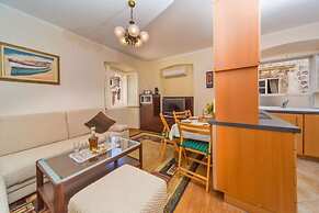 Apartment Maru - Two Bedroom Apartment With City View