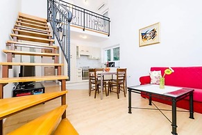 Apartments Nikola - Superior One Bedroom Apartment With Sea View