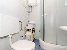 Apartment Taura - Studio Apartment With Balcony and Old City View