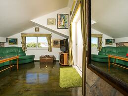 Holiday Home Lapad Beach Royal - Five Bedroom Holiday Home With Balcon