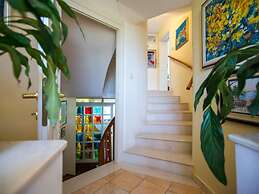 Holiday Home Lapad Beach Royal - Five Bedroom Holiday Home With Balcon