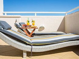 Holiday Home Lapad Beach Royal - Five Bedroom Holiday Home With Balcon