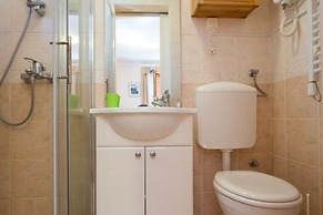 Holiday Home Lapad Beach Royal - Five Bedroom Holiday Home With Balcon