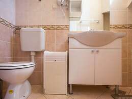 Holiday Home Lapad Beach Royal - Five Bedroom Holiday Home With Balcon