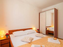 Apartments Island Beat - One Bedroom Apartment With Balcony and Sea Vi