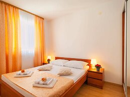 Apartments Island Beat - One Bedroom Apartment With Balcony and Sea Vi