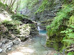 Mountain Hideaway for Four