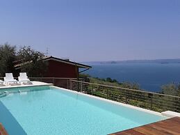 Belvilla by OYO Gianni Bi Due