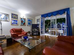 Villa Piano - Four Bedroom Villa With Terrace and Swimming Pool