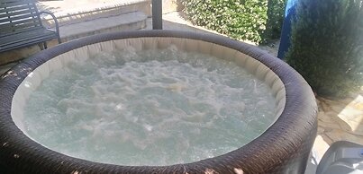 Villa Piano - Four Bedroom Villa With Terrace and Swimming Pool