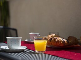 Apartments Olive - One Bedroom Apartment With Terrace and Partial Sea 