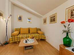 Apartments Roda - Standard One Bedroom Apartment With Terrace -