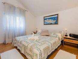 Apartments Roda - Standard One Bedroom Apartment With Terrace -