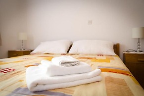 Apartment Srecko- Two Bedroom Apartment With Terrace and Sea View