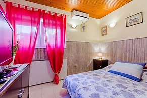 Studio Apartment Silvana - Studio Apartmen Near the Park