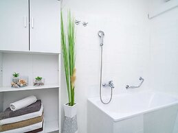 Apartments Blazevic - Two Bed/apt With Hot Tub 2