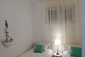 Apartments Mediterranean House - Two Bedroom Apartment With Terrace