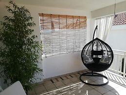 Apartments Mediterranean House - Two Bedroom Apartment With Terrace