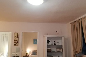 Apartments Mediterranean House - Two Bedroom Apartment With Terrace