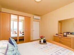 Apartments Bonavista - Superior Two Bedroom Apartment With Balcony and