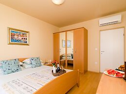 Apartments Bonavista - Superior Two Bedroom Apartment With Balcony and