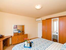 Apartments Bonavista - Superior Two Bedroom Apartment With Balcony and