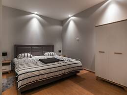 Apartment Frankie's Place - Two-bedroom Apartment With Terrace and Sea