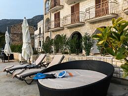 Apartment Frankie's Place - Two-bedroom Apartment With Terrace and Sea