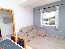 Apartments Radojkovic Lumbarda - Comfort Two Bedroom Apartment With Te