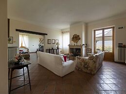 Belvilla by OYO Villa Collemancio