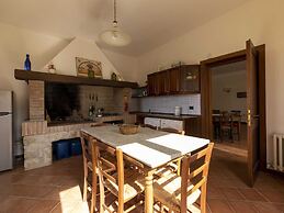 Belvilla by OYO Villa Collemancio