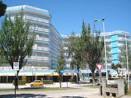 2-bedroom Apartment Near Beach