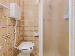 Belvilla by OYO Gianni B Four Plus One