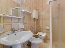 Belvilla by OYO Gianni B Four Plus One