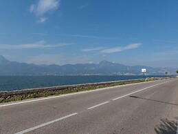 Belvilla by OYO Gianni B Four Plus One