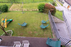 Belvilla by OYO Casa Flora