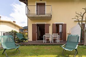 Belvilla by OYO Casa Flora