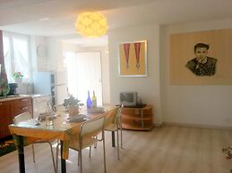 Belvilla by OYO Michael's House