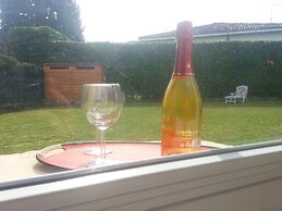 Belvilla by OYO Michael's House