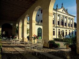 Belvilla by OYO Villa Veneta Padova