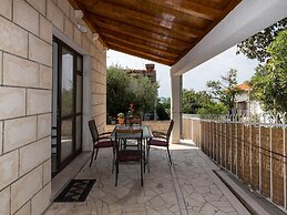 Apartments Kisic - Two-bedroom Apartment With Terrace