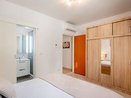 Apartments Blazevic - Two Bed/apt With Hot Tub